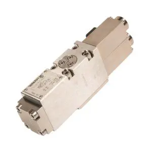 Oceaneering Hydraulic Directional Control Valve